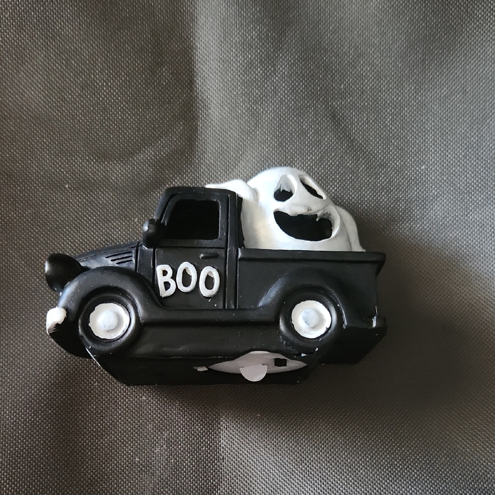 Spooky Ghost Truck Halloween Decor- Black and White
